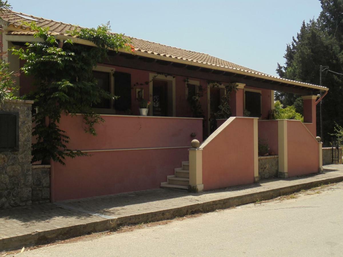 Hillsidehouse Villa Magouládes Exterior foto